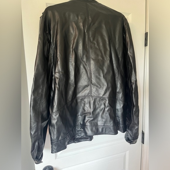 Faux leather jacket - Picture 6 of 6